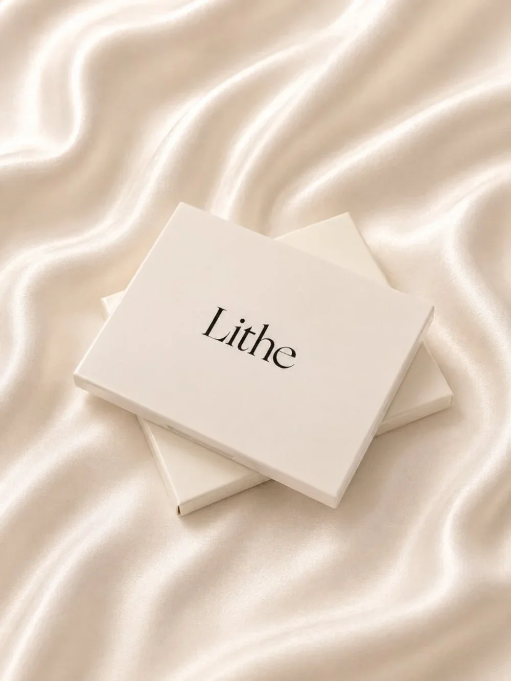 Lithe Astral Eyeshadow Palette 6 Shades New in Box